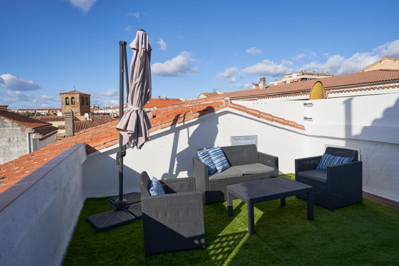 Duplex Casa De Las Argollas Grand Suite Parking Gratis Plasencia Exterior foto