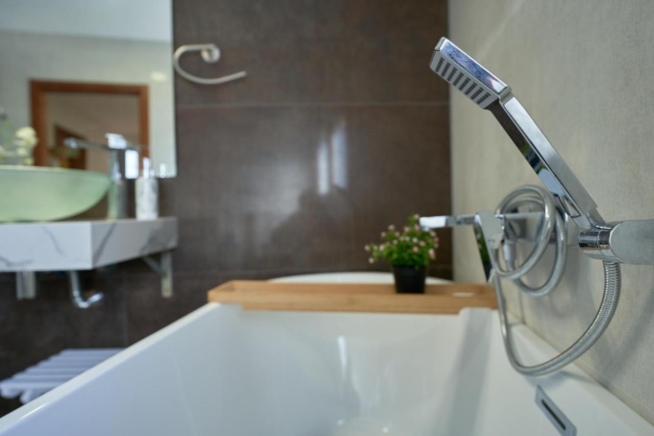 Duplex Casa De Las Argollas Grand Suite Parking Gratis Plasencia Exterior foto